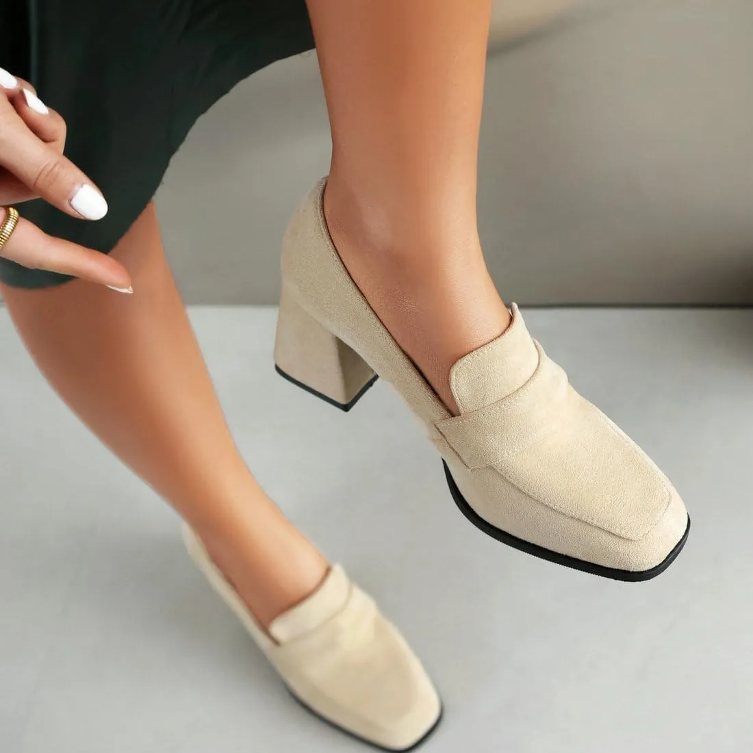 DINTAHA Suede Chunky Heeled Loafers Square Toe Dress Pumps Slip On Business Casual Shoes