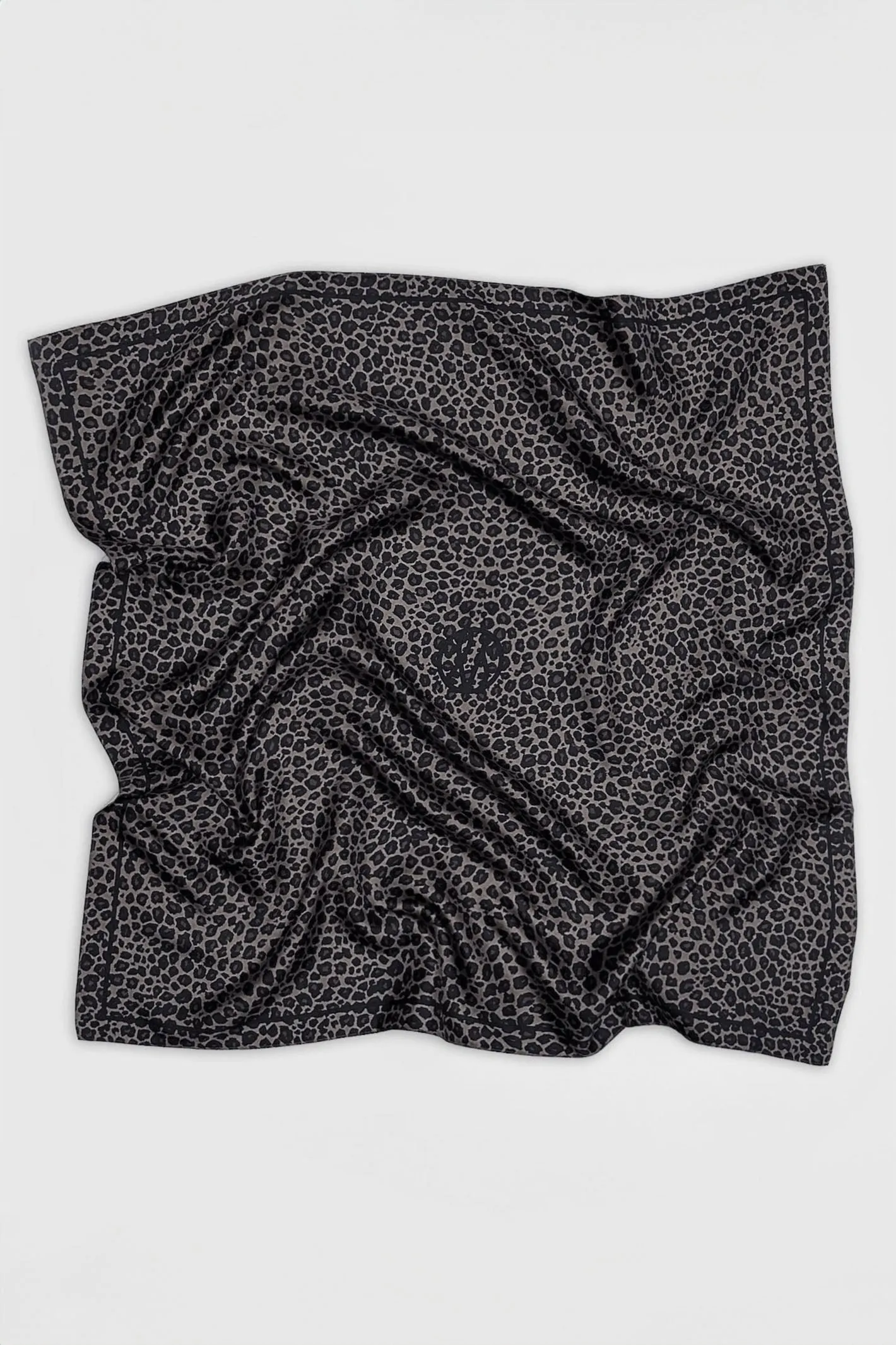 Lescarf Scarf Leo Animal Print Grey Silk LG80
