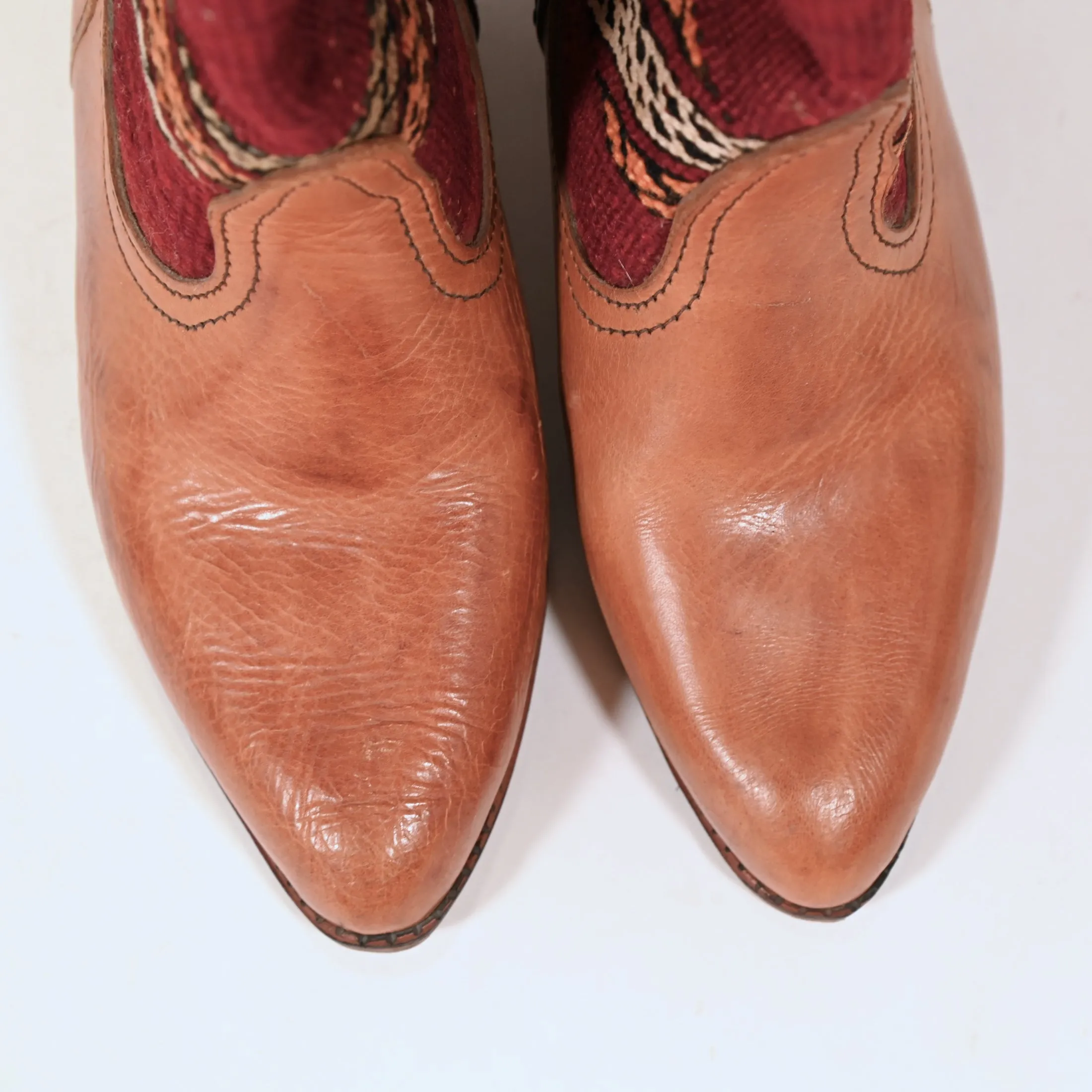 SOLD Vintage Leather Kilim Boots, Southwestern Boho Hippie Ethnic Boots